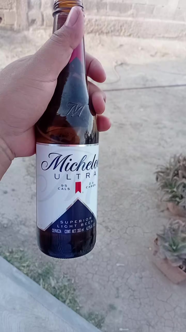 @Ana Gallardo