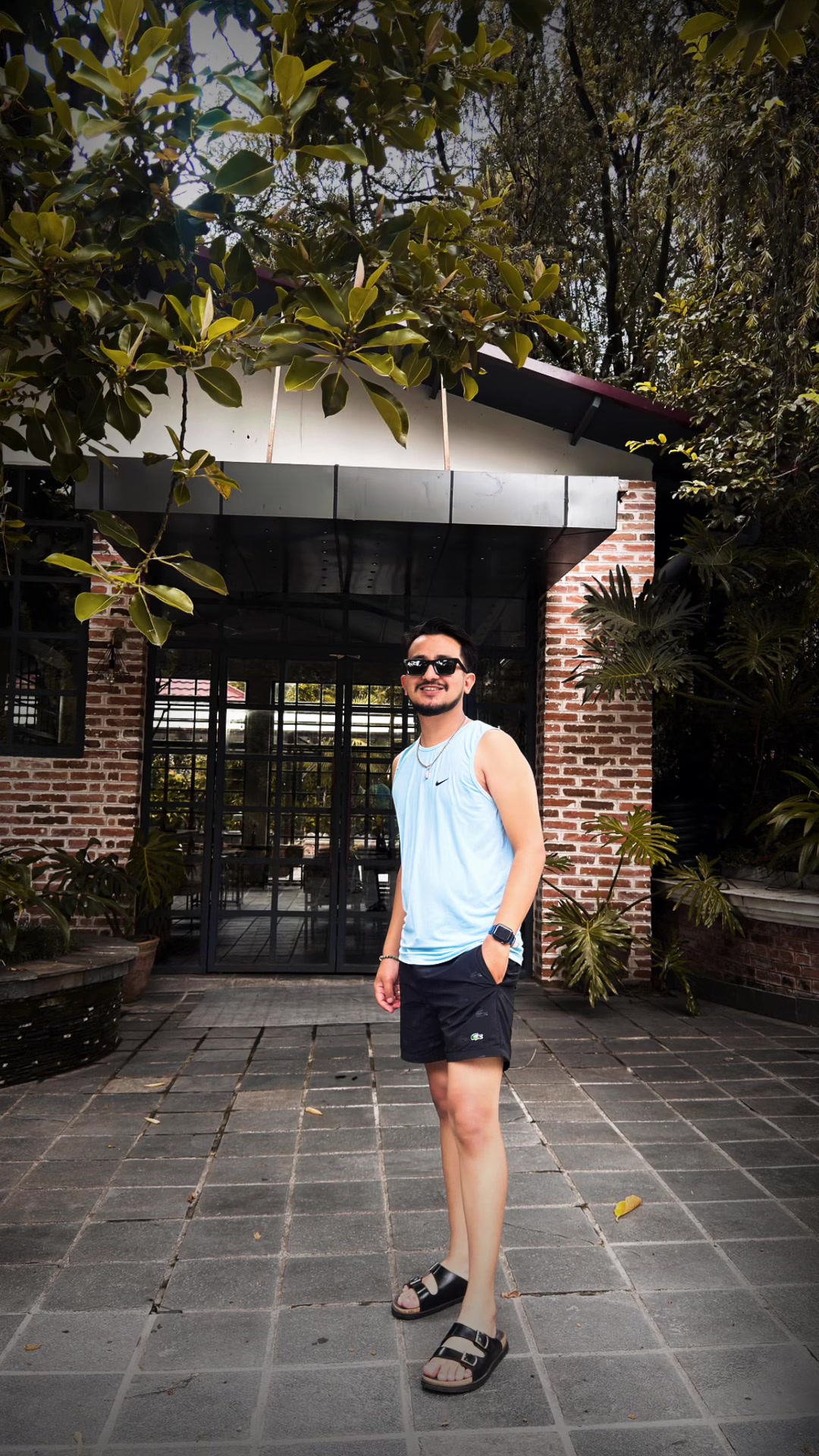 @𖤍 Dipesh Shahi thakuri ⋆˙⟡