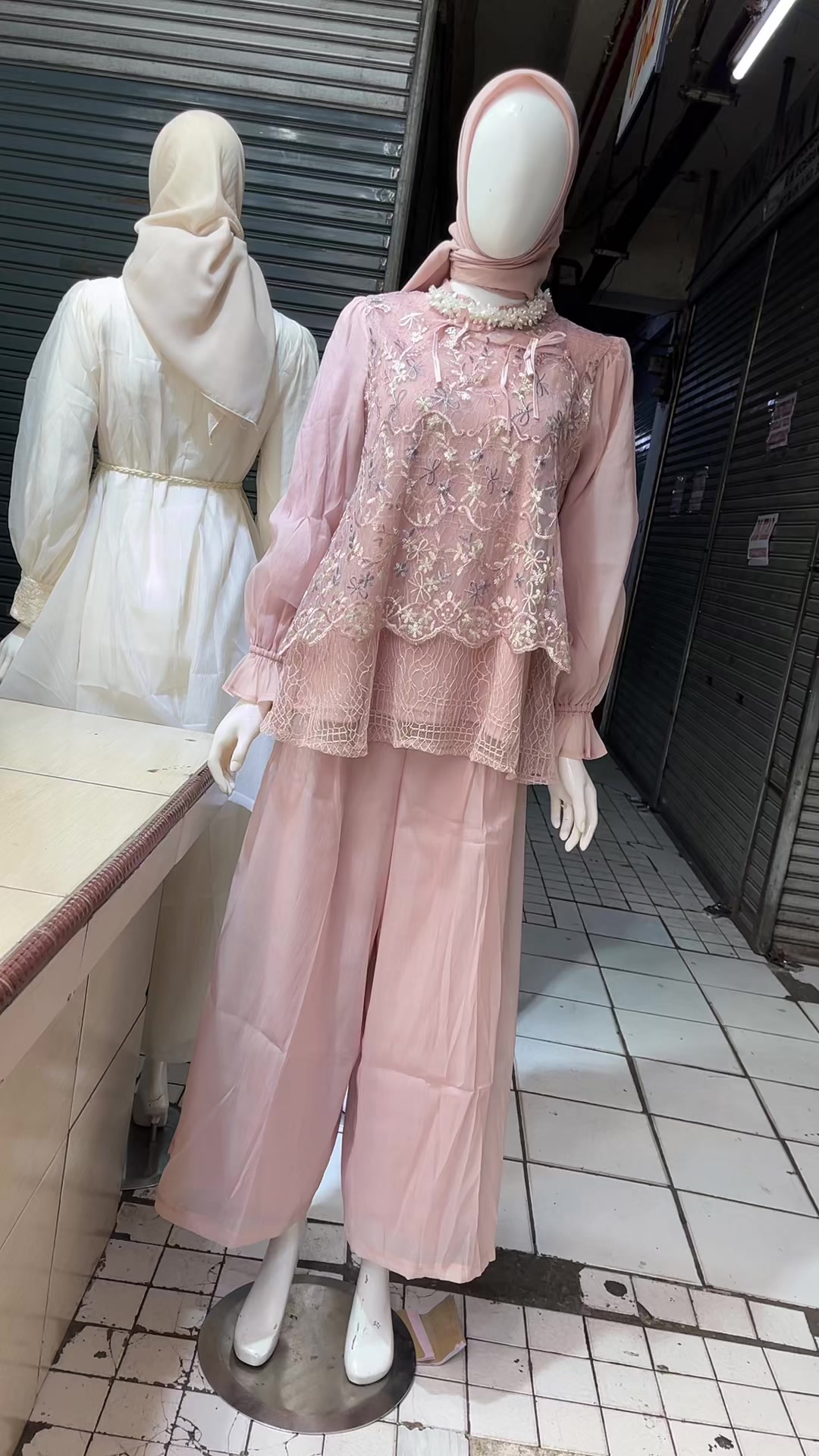 @syahiraa