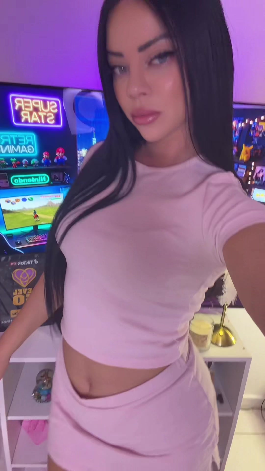 @Dora__Martinez
