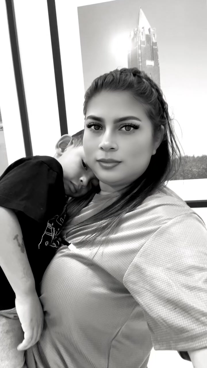 @isabel angulo