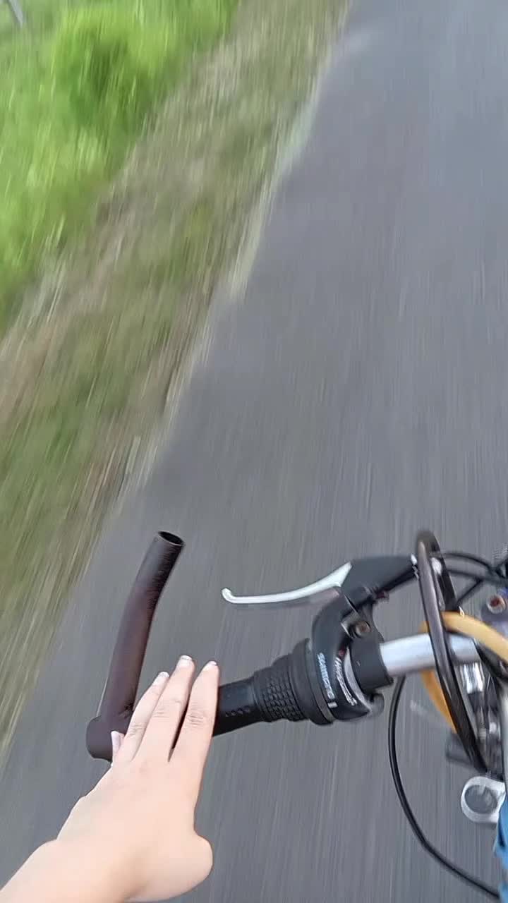 @Anna 🌹🌸