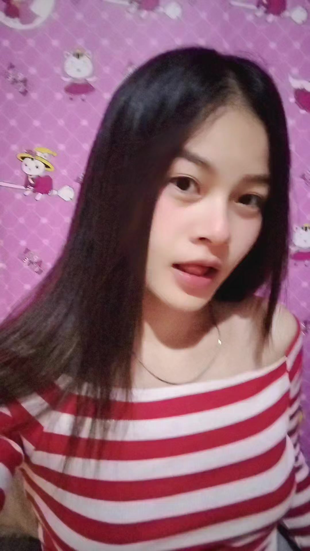 @😻