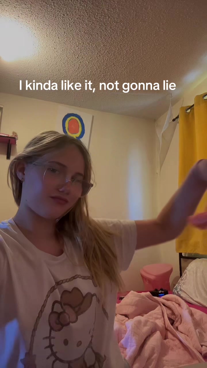 @(Taylor😝🖕)