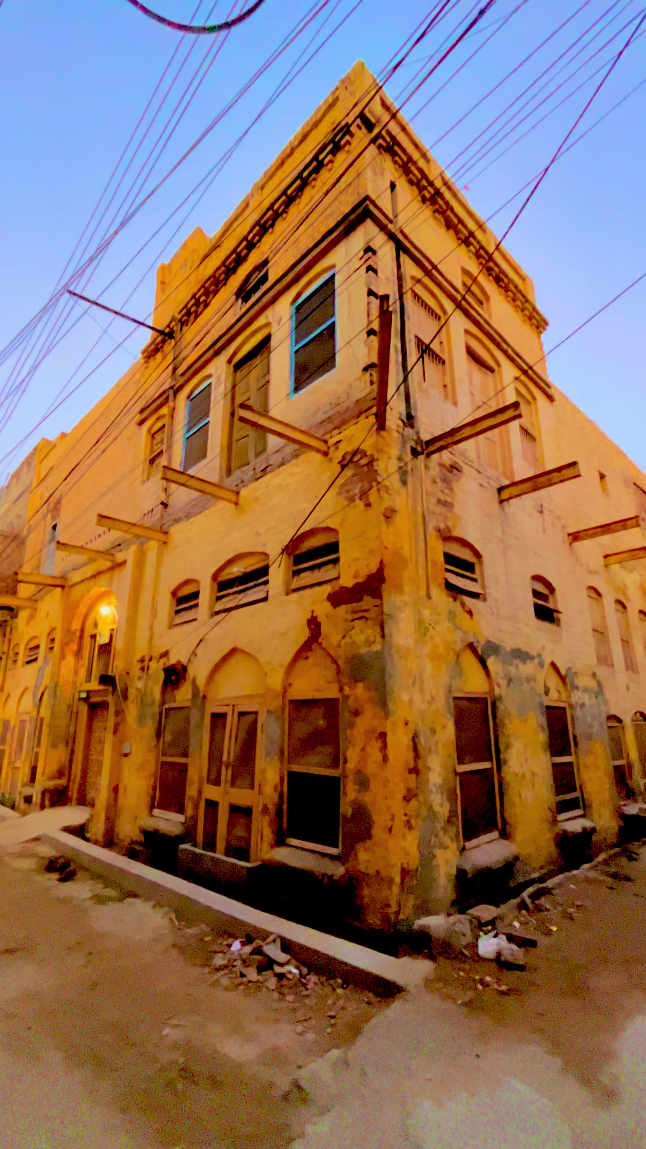 @Humayoon Noor bhatti