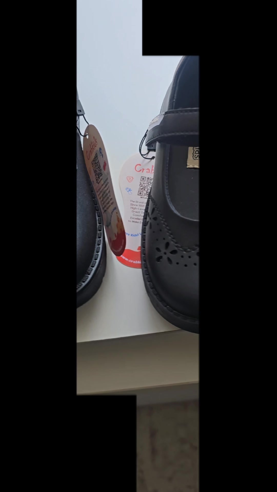 @Esem footwear