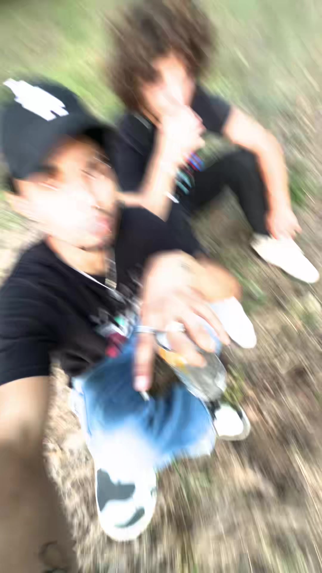 @C4m