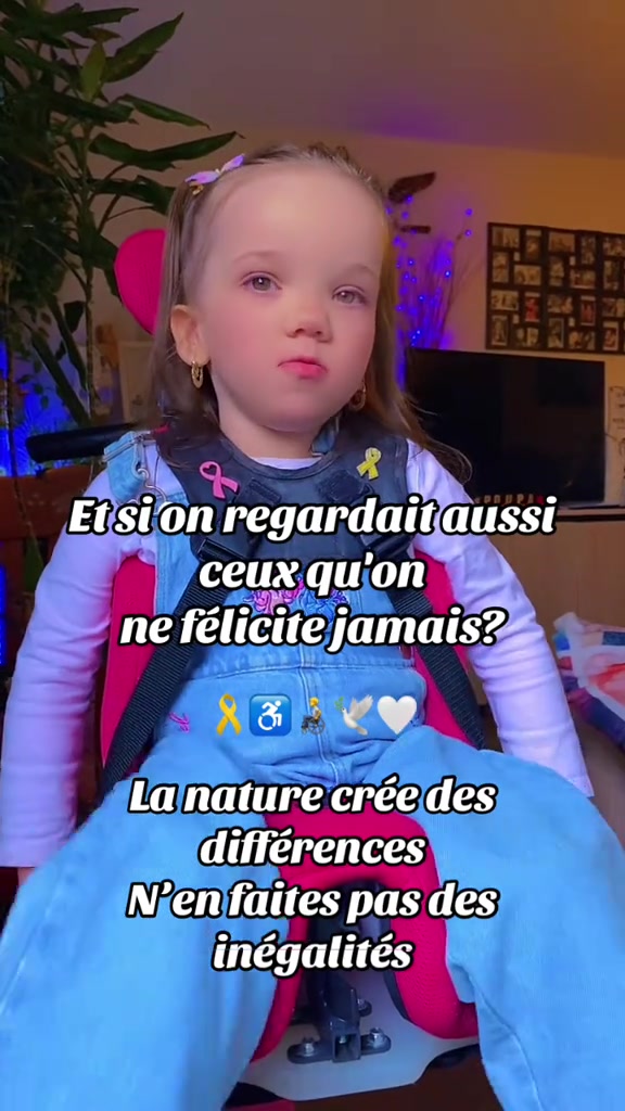 @🕊️🦔♛Poupa F&eacute;e Courage♛🦔🕊️