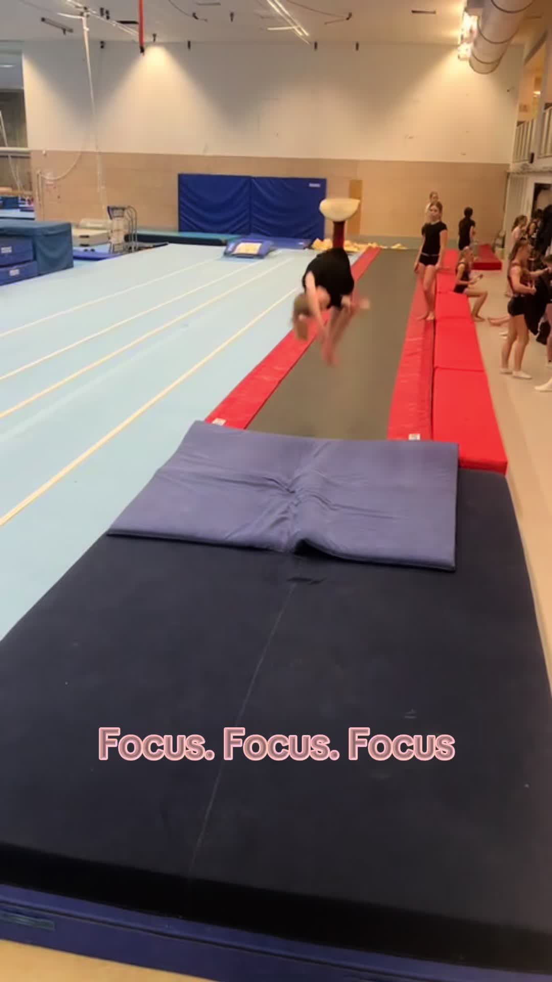 @Gymnastics 🤍🪩