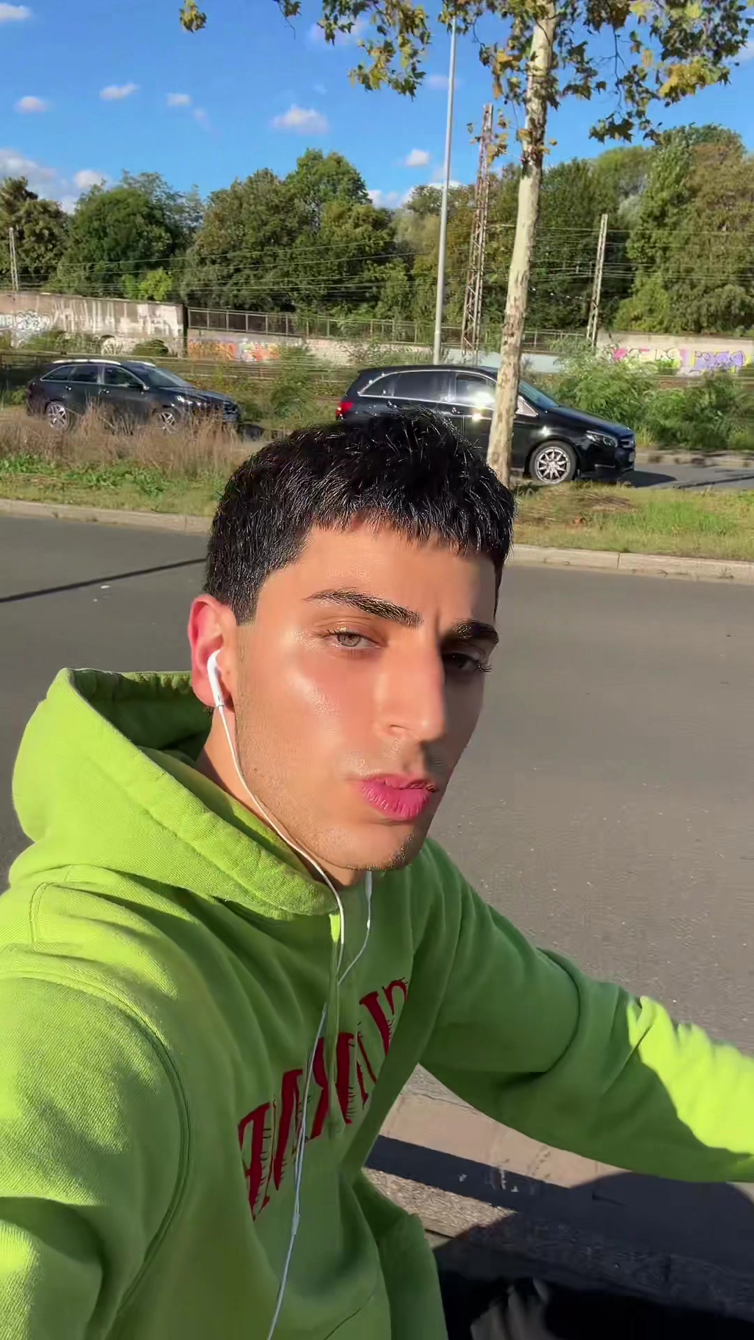 @jamesdawood_