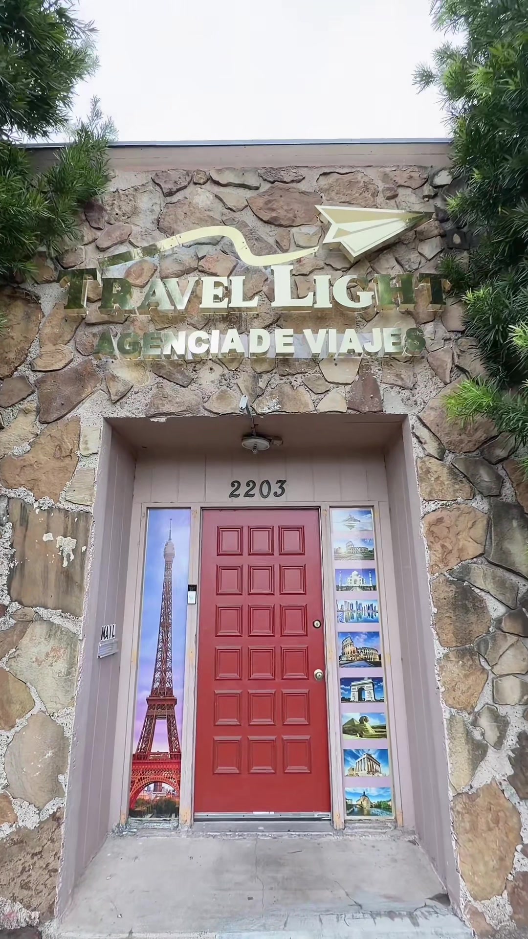 @Travel.light1