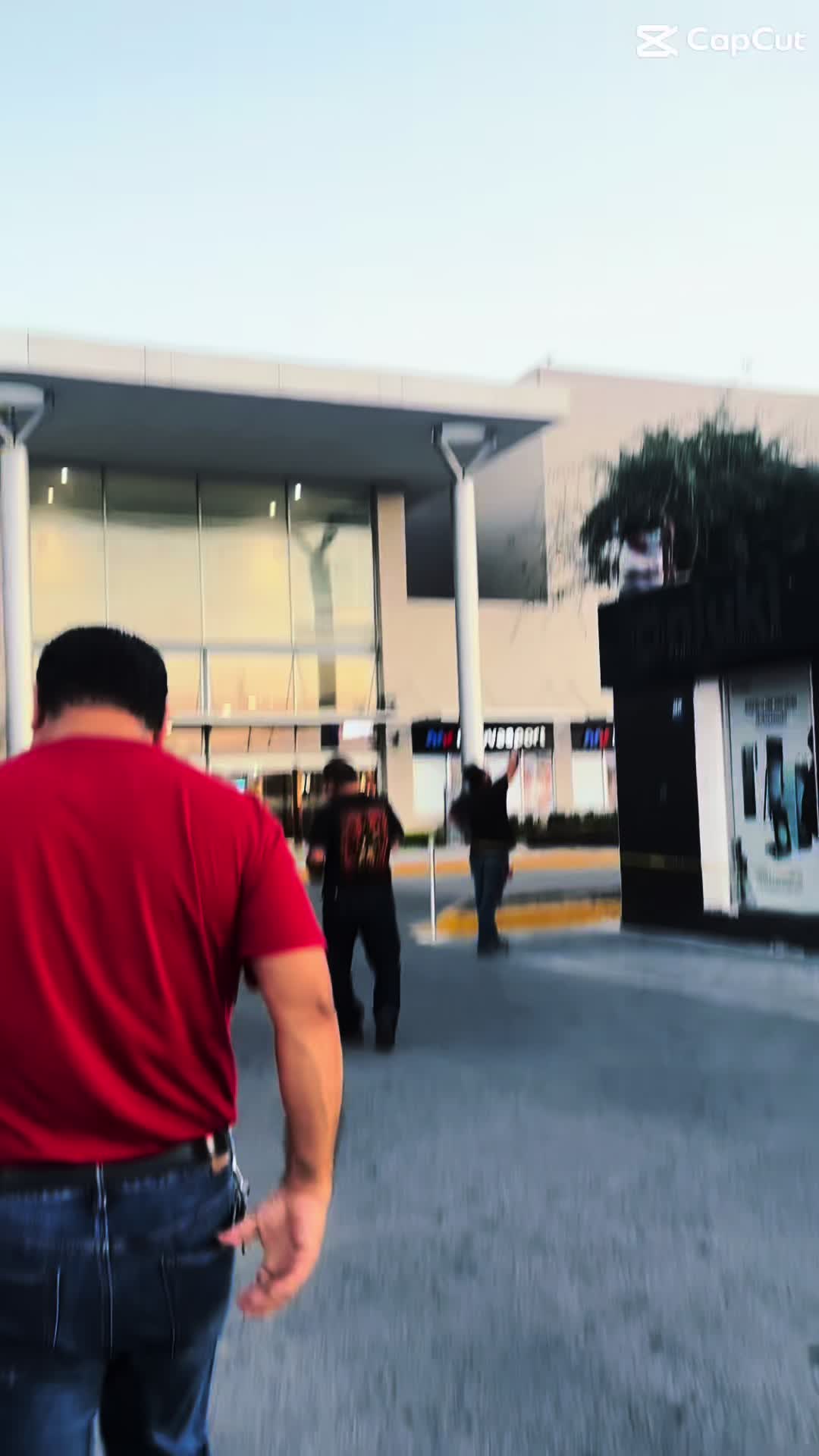 @𖥔 ࣪ 𝓔ᥫ᭡⋆࣪.