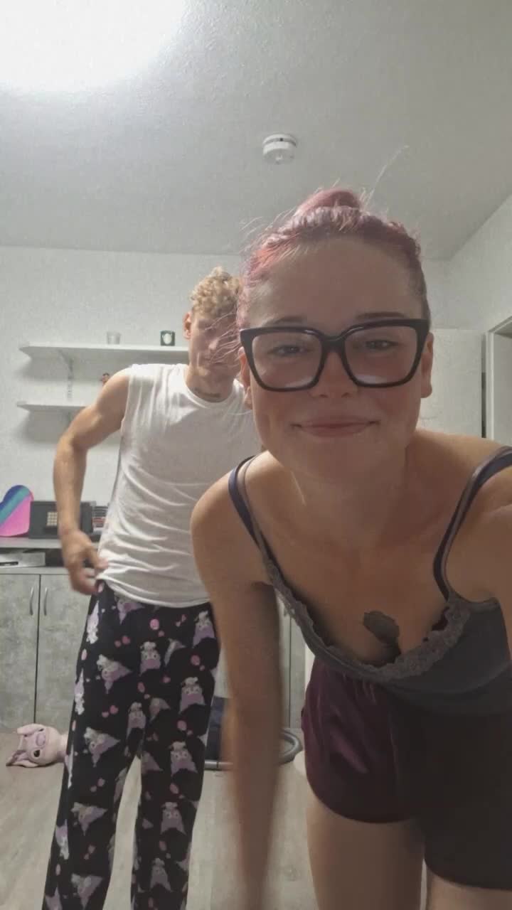 @Lara