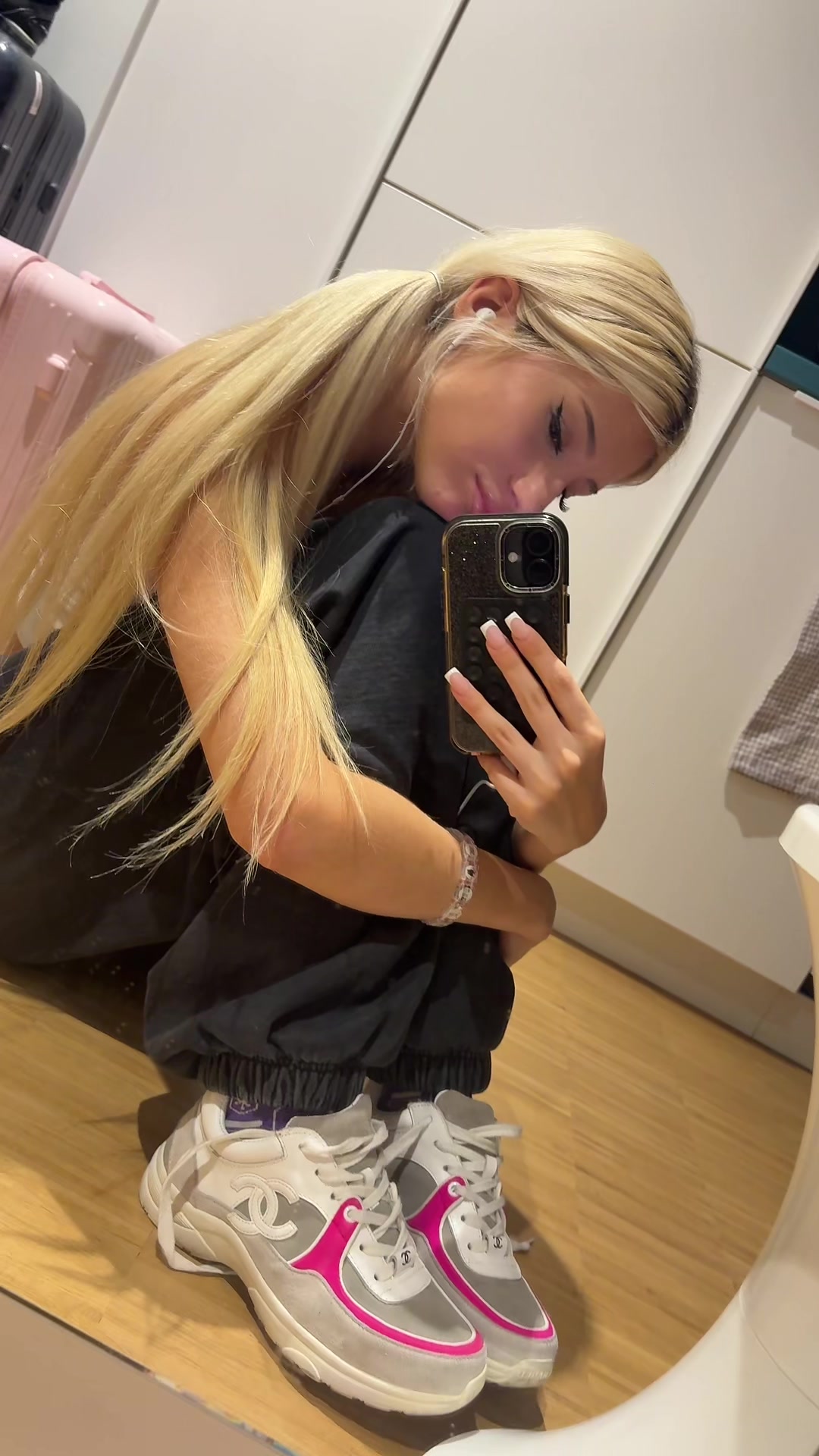 @ihateroza