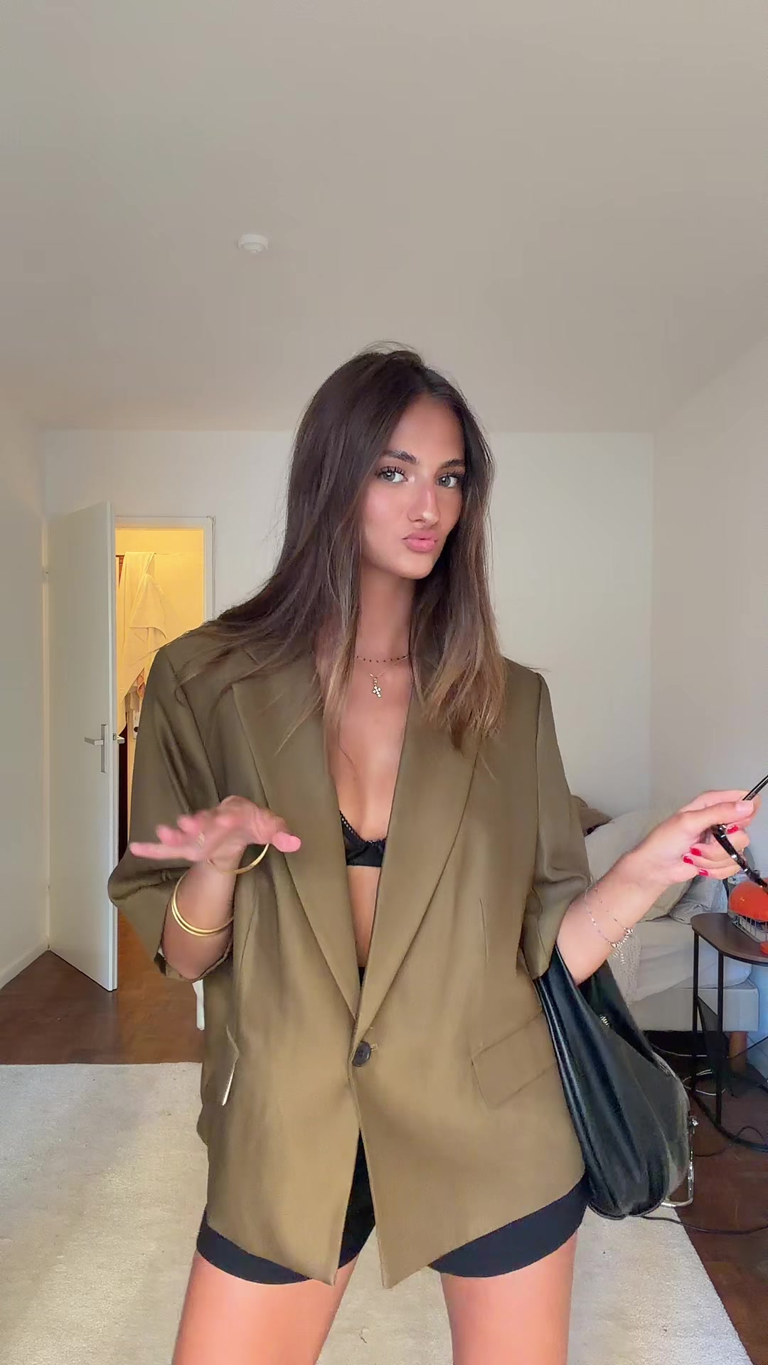 @lili.canovaa
