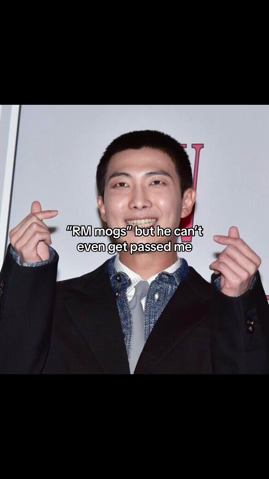 @Wen Junhui’s #1 earlobe sucker
