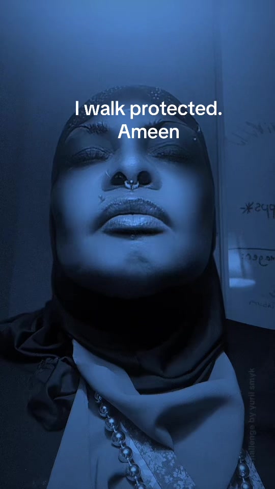 @Ebonysingagain