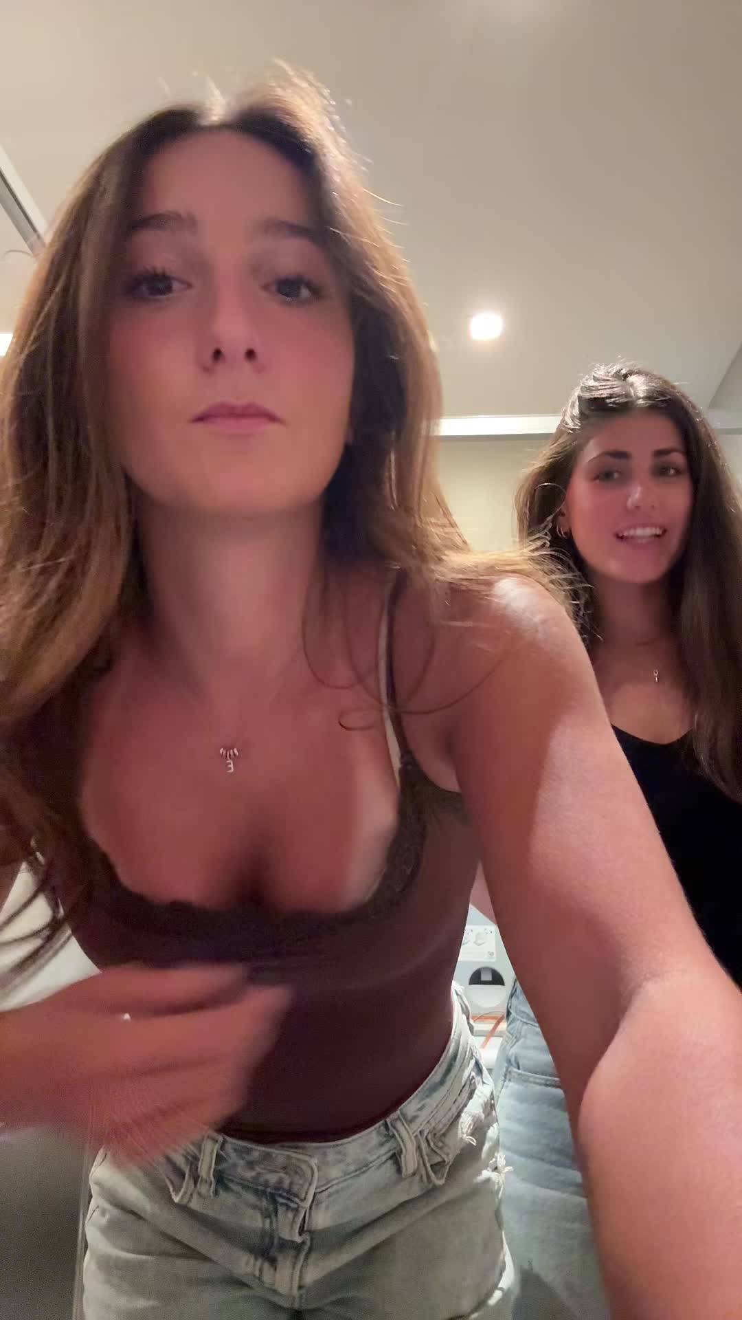 @Ella Tamilio