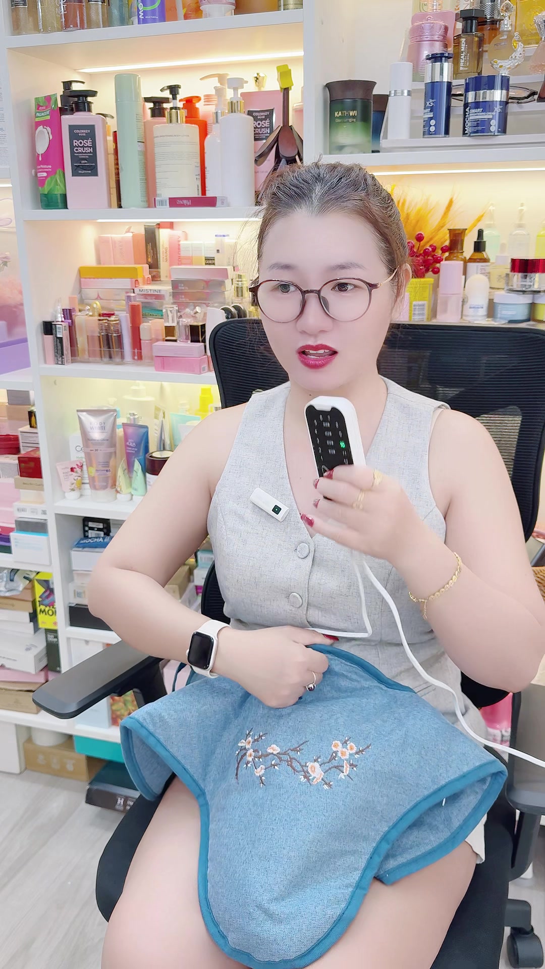 @Ổ Của Lộc1376