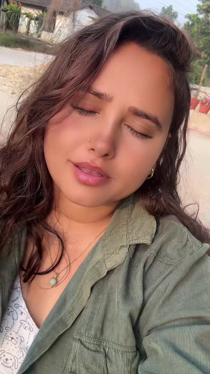 @isha bhandari