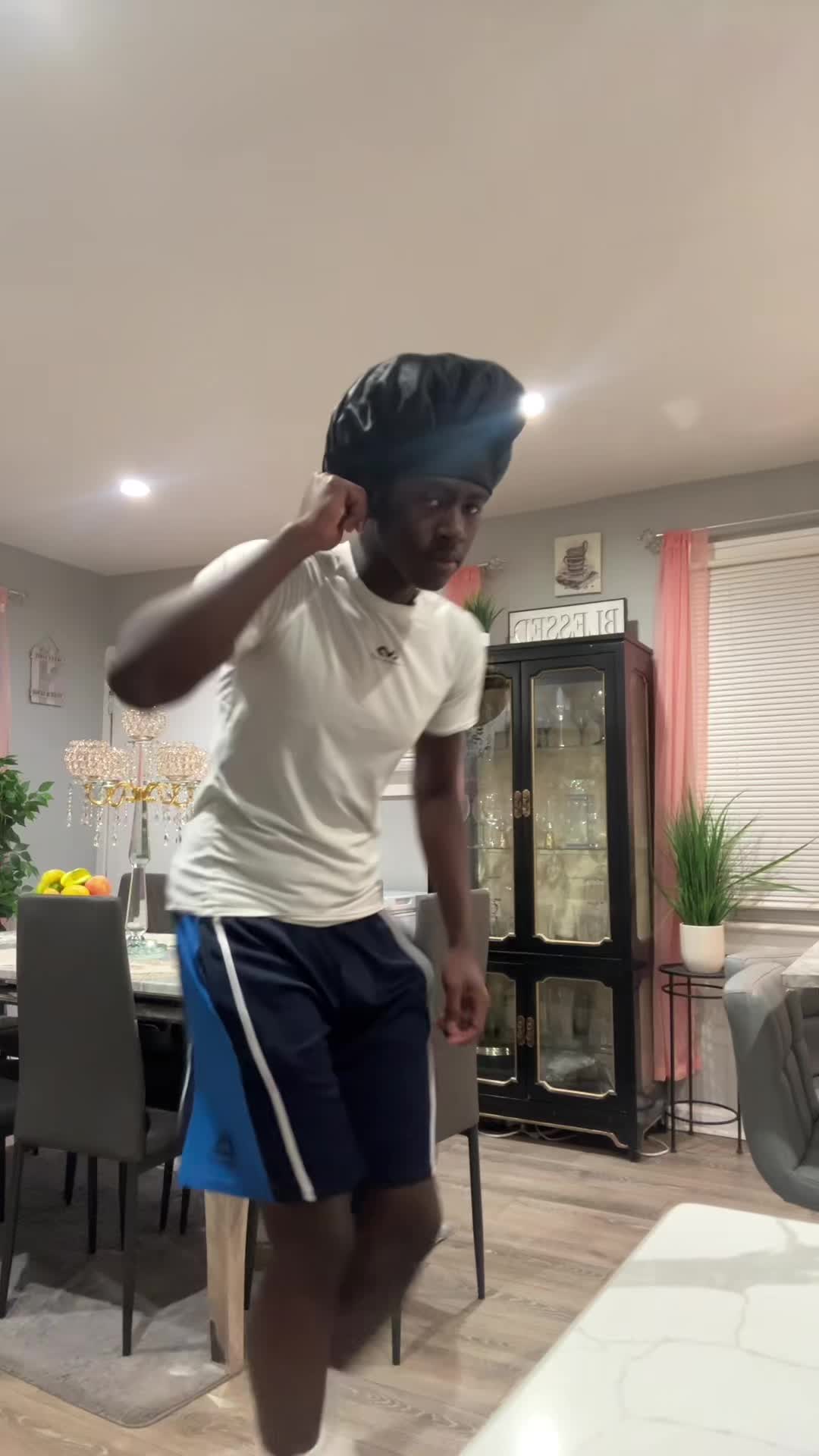 @ManeisHim