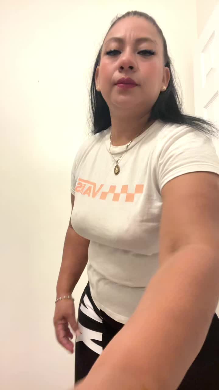 @esmeralda