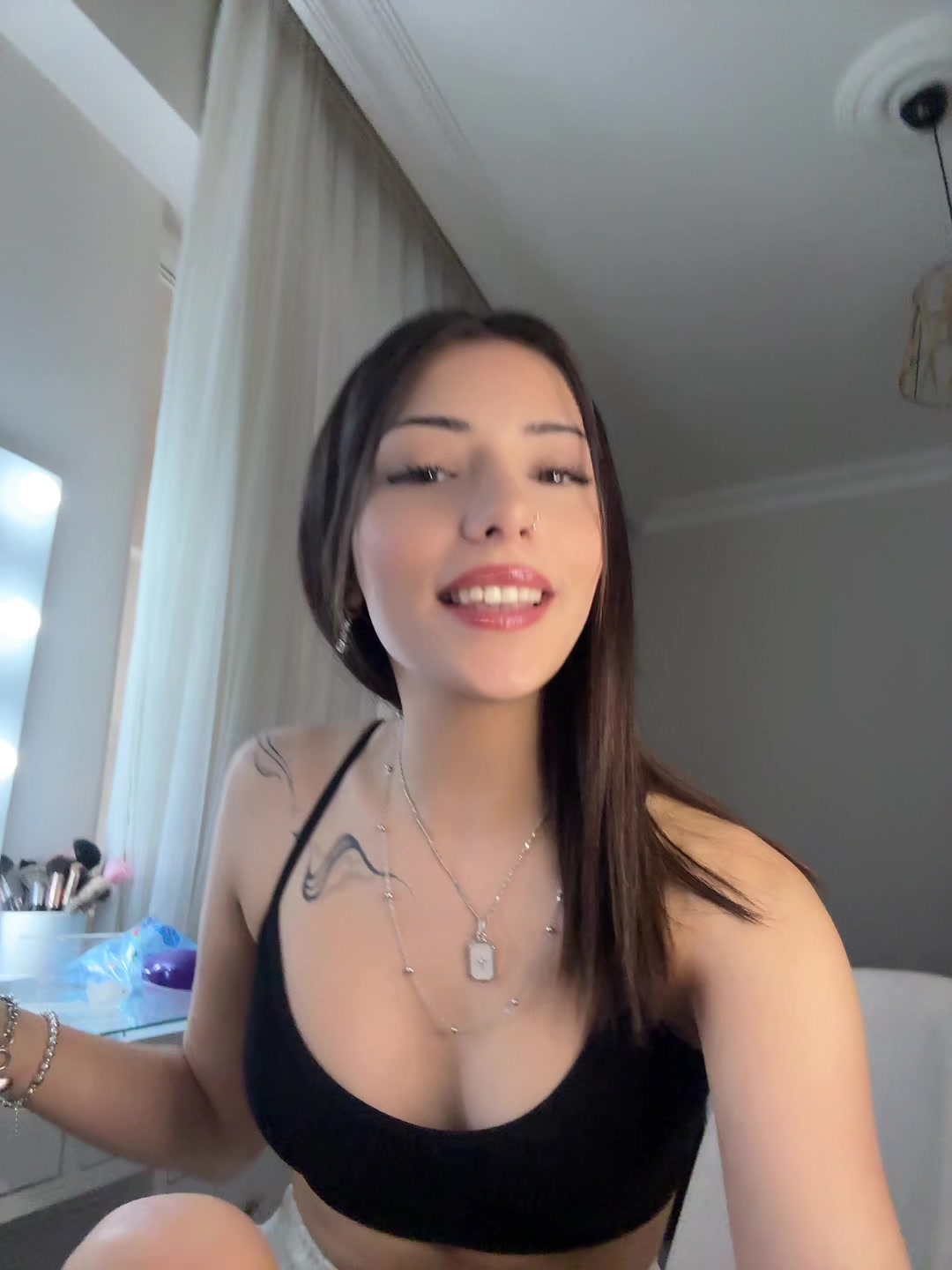@nevvest