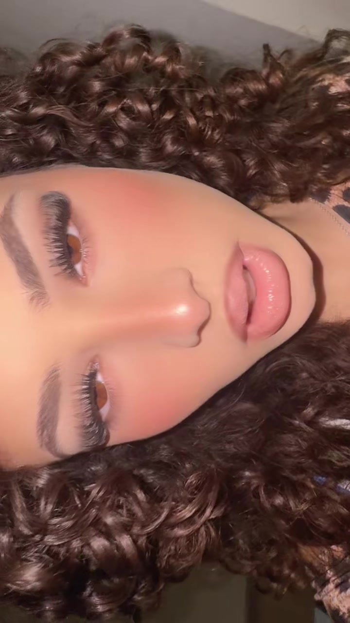 @𝒮