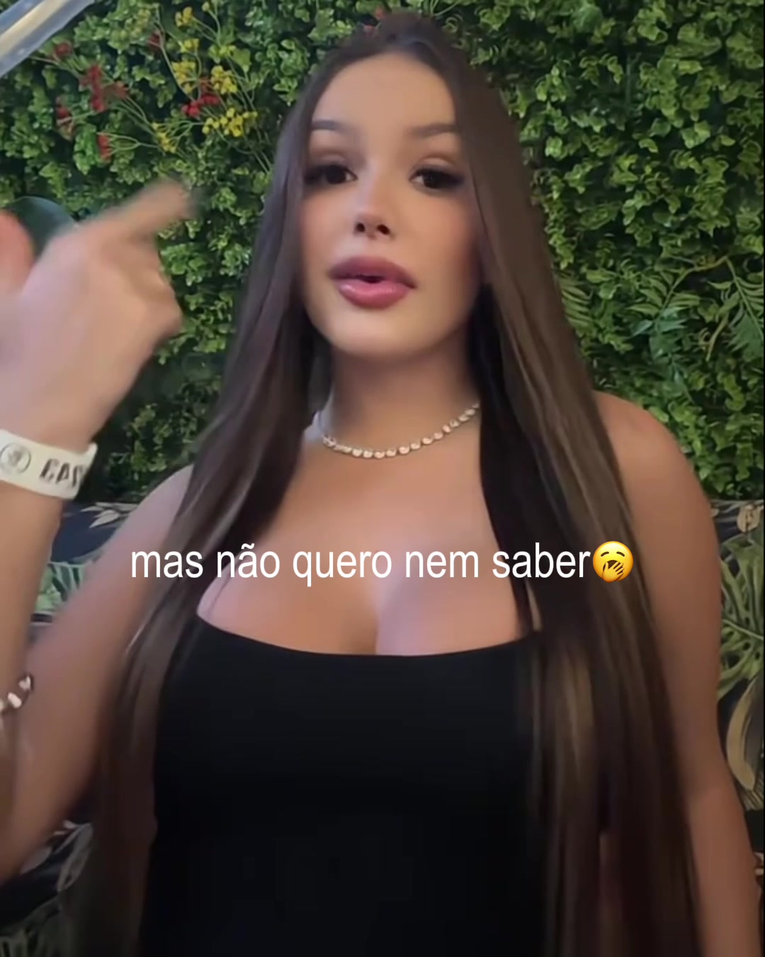 @♱