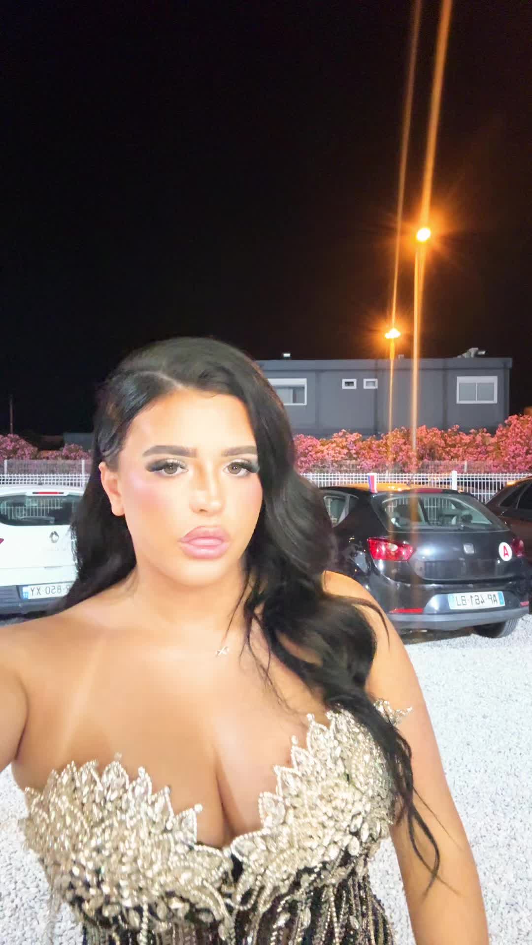 @naomi