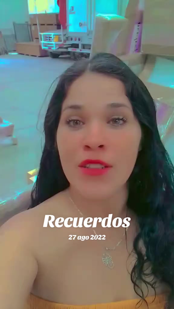 @Nahí Cdza