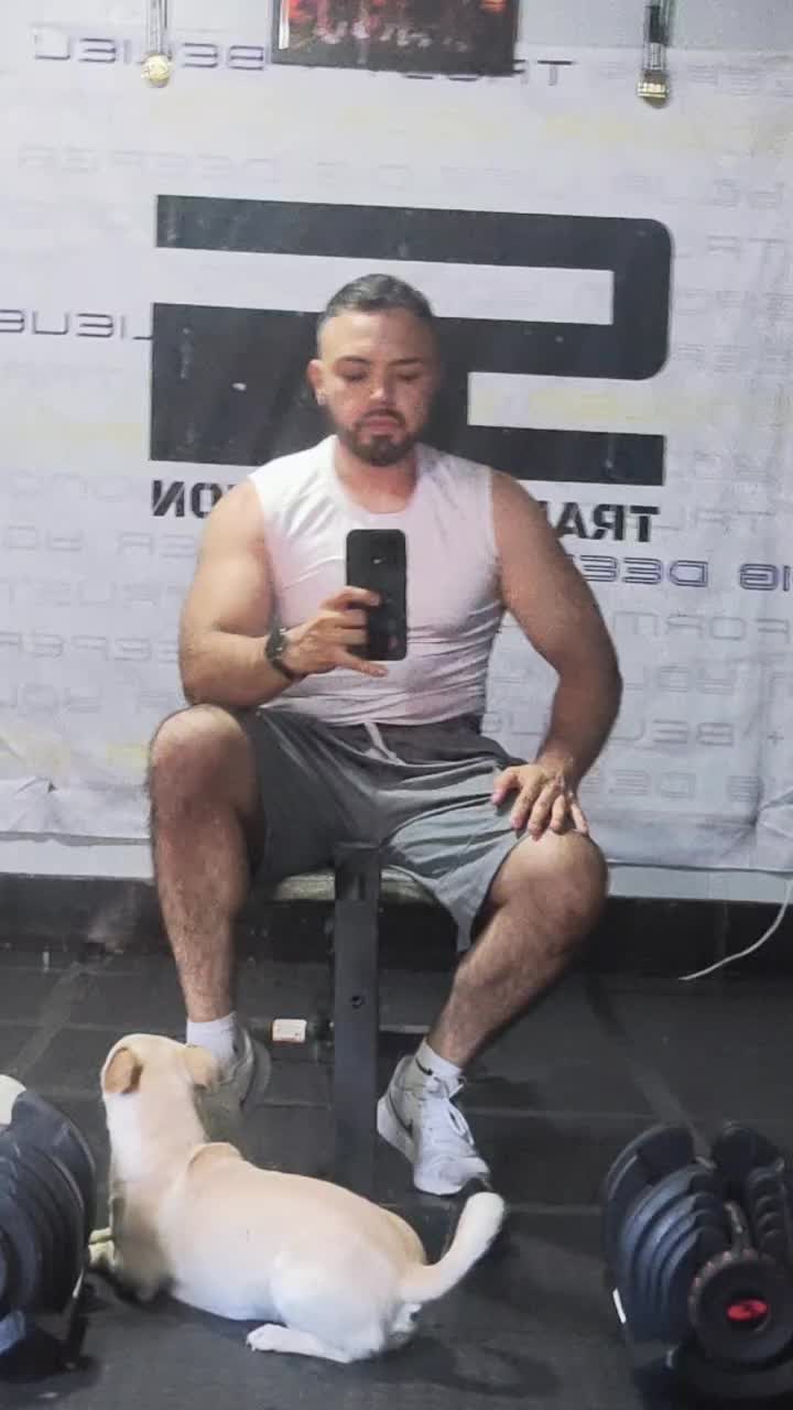 @LAyG