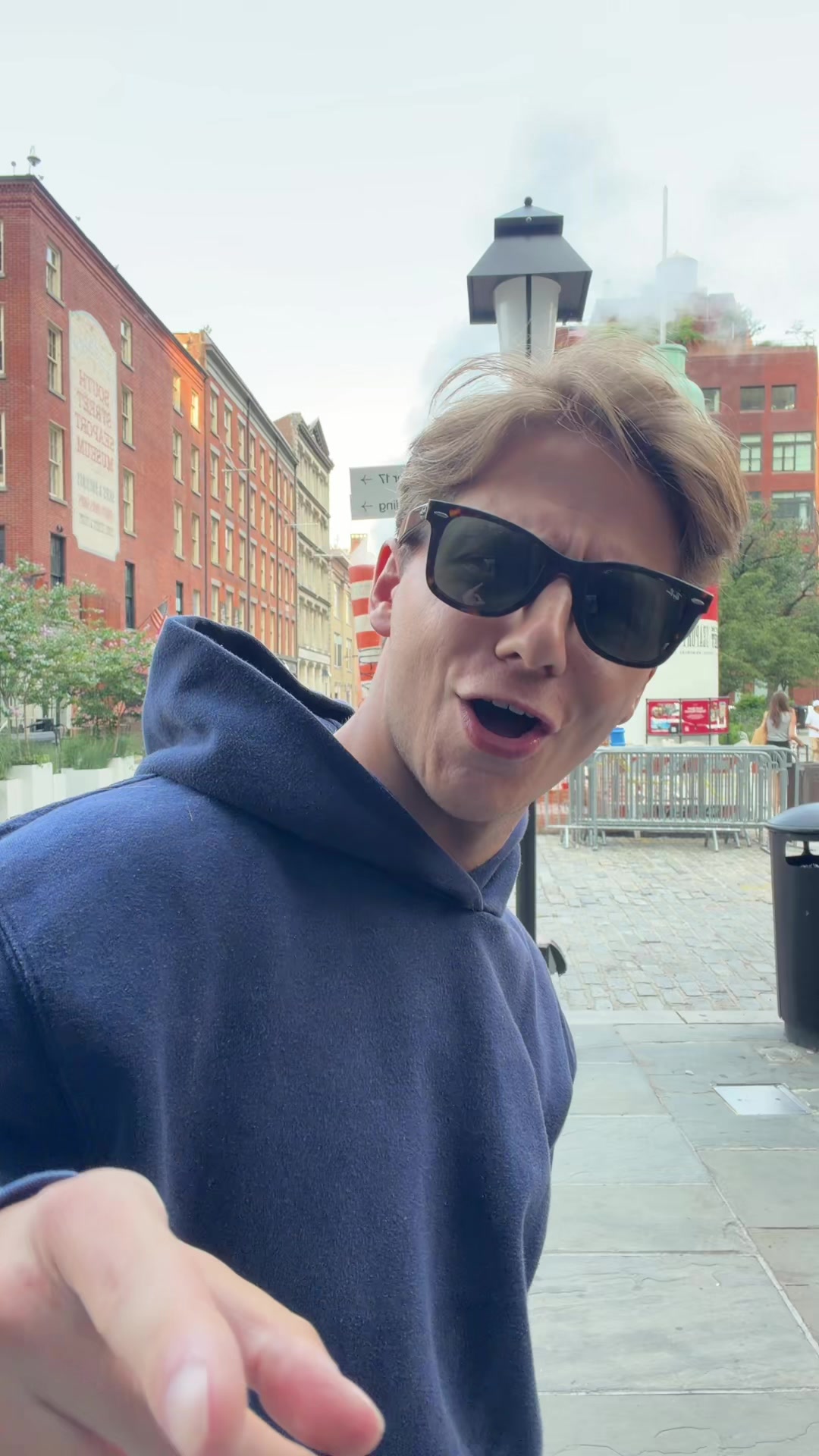 @Jo