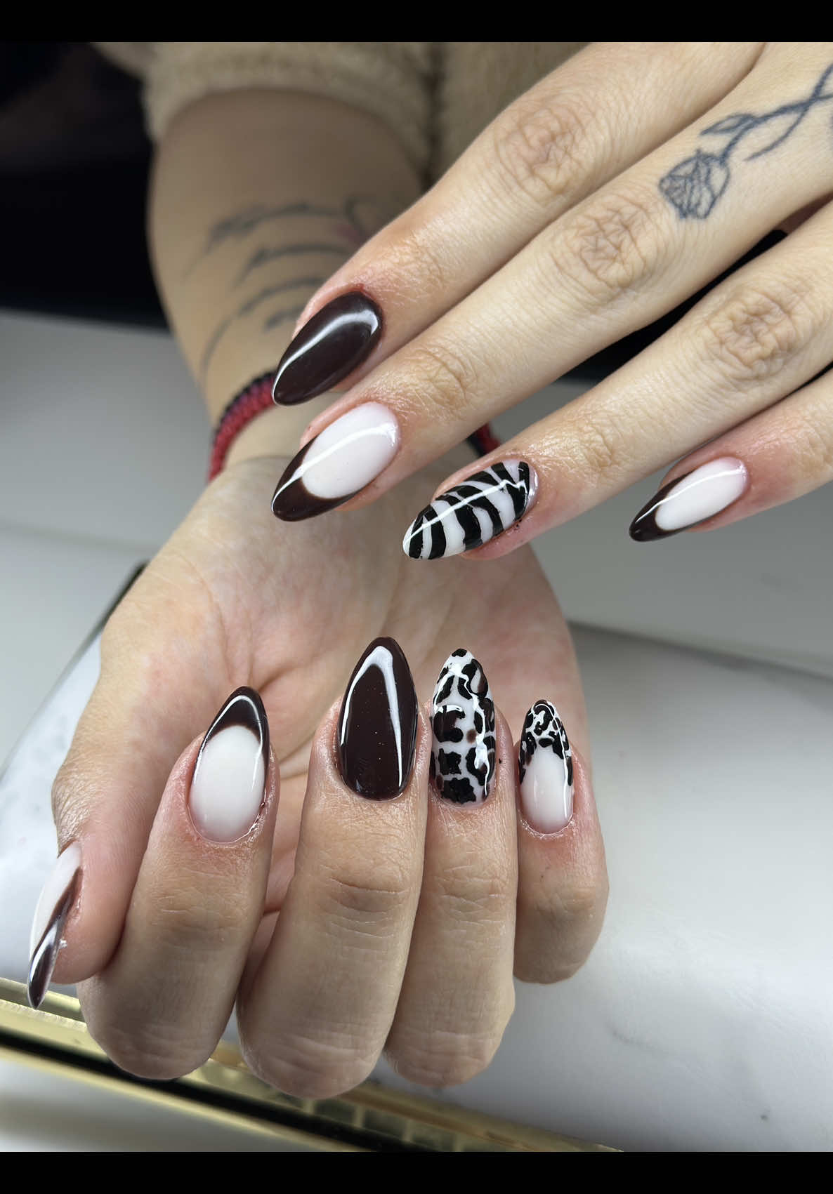 @Hairartist_nails