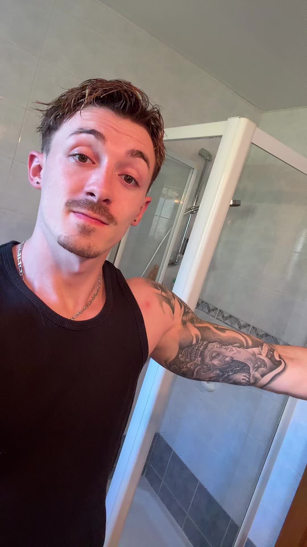 @Anthofit33