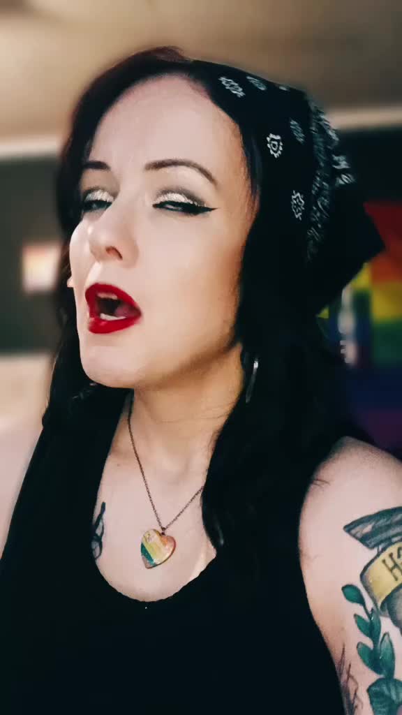 @FelonyMelanie87