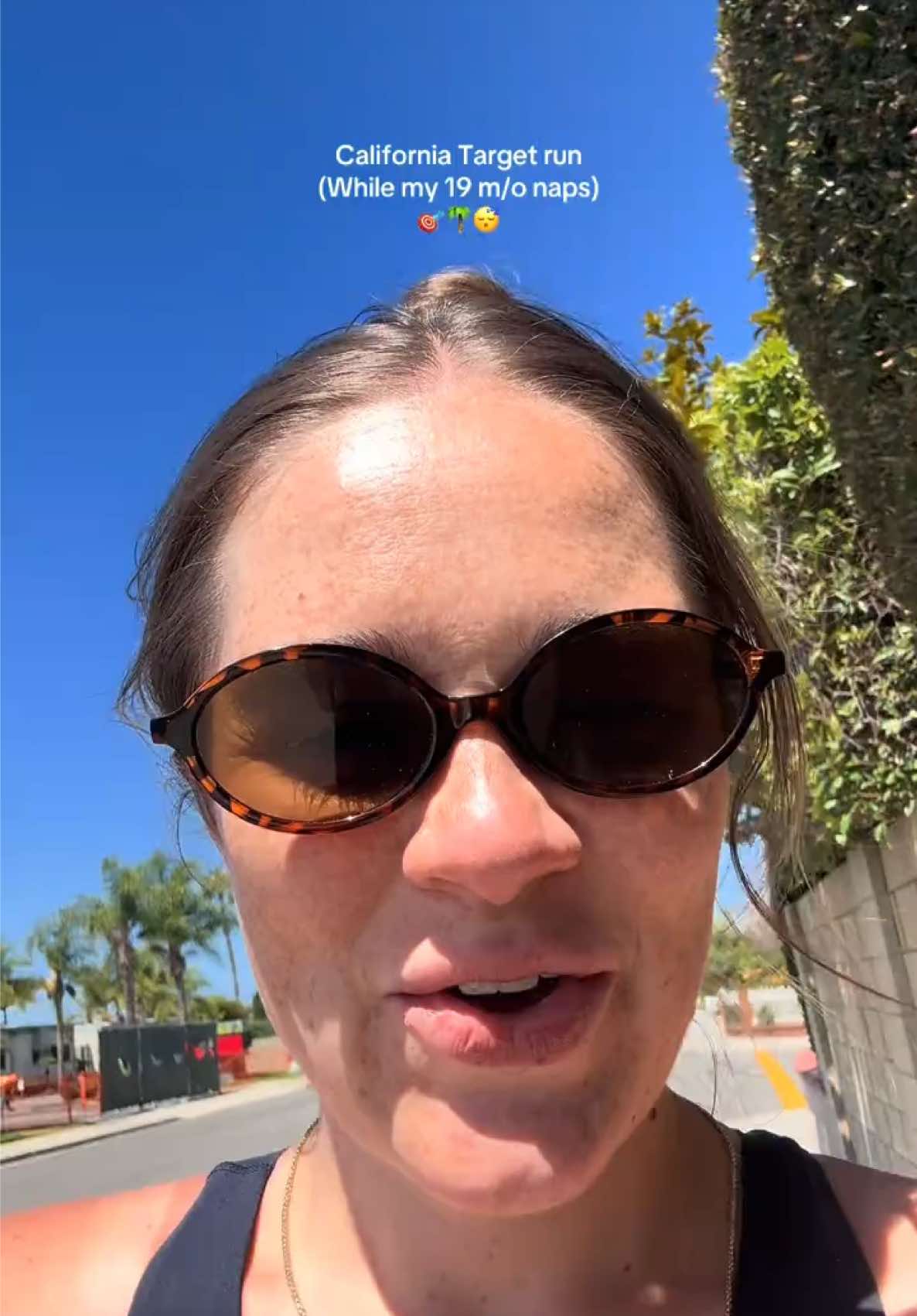 @Zoe Rae Hoffman | New Mom