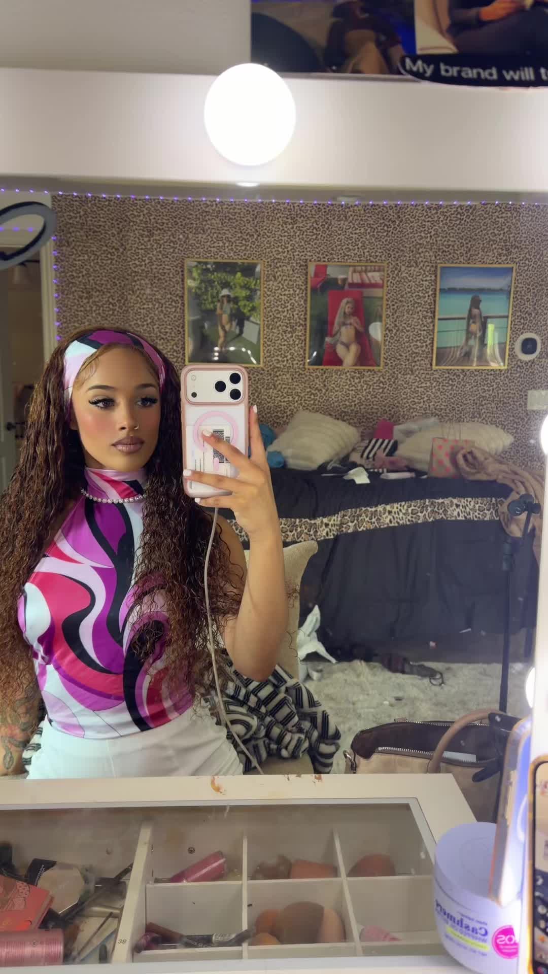 @iKarleigh ๐