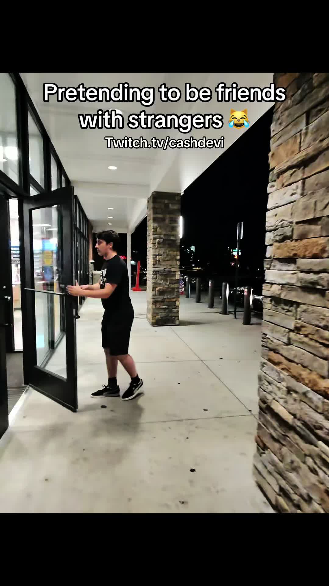 @cashdevi on TWITCH