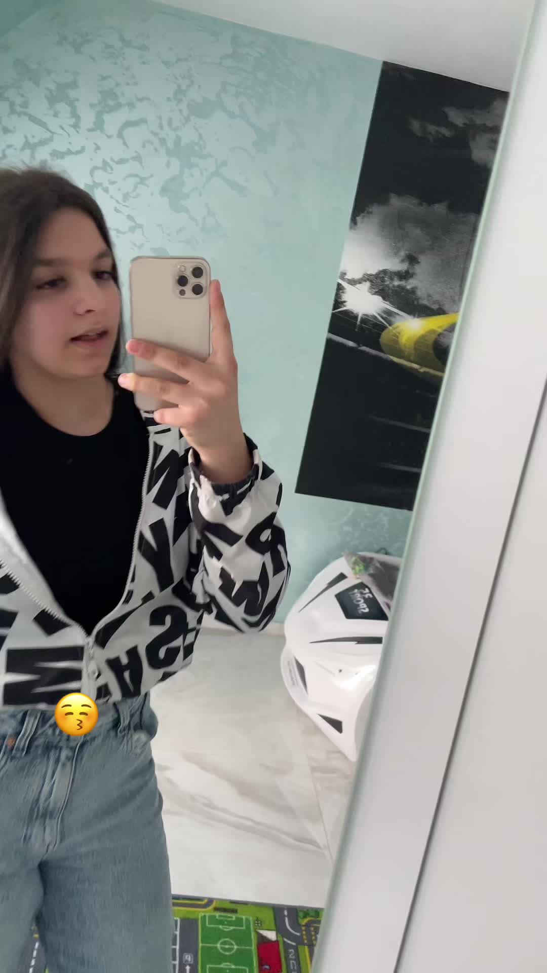 @krasikamenov3