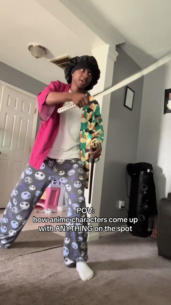 @⃟