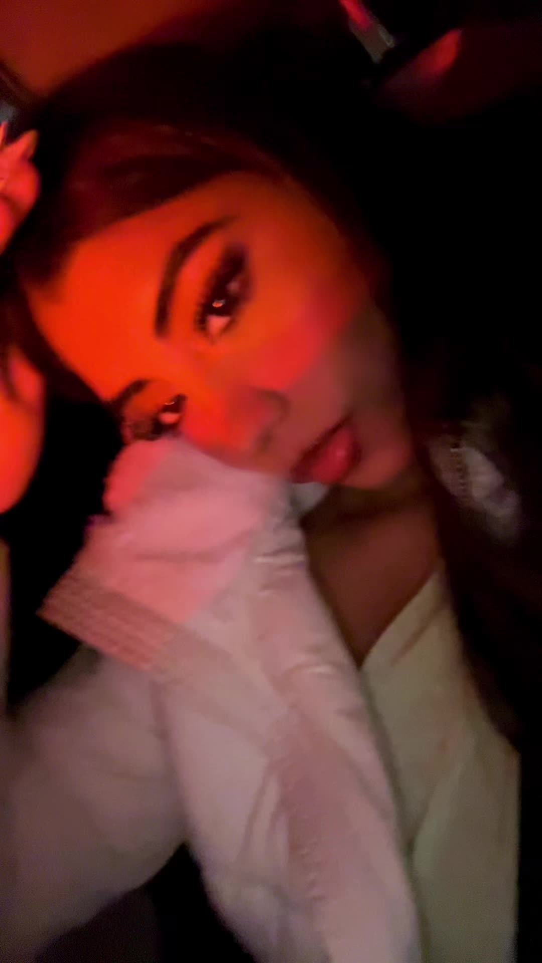 @d