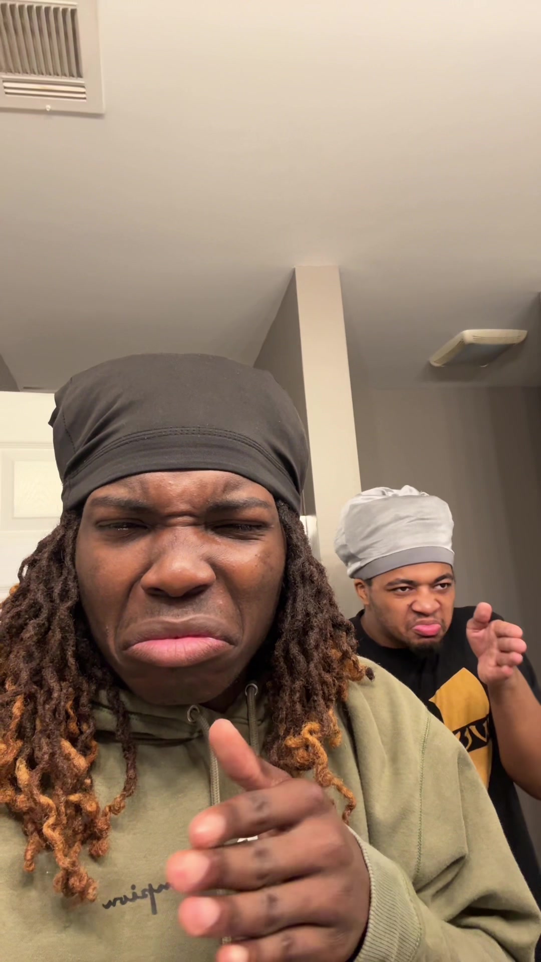 @Noah🍫