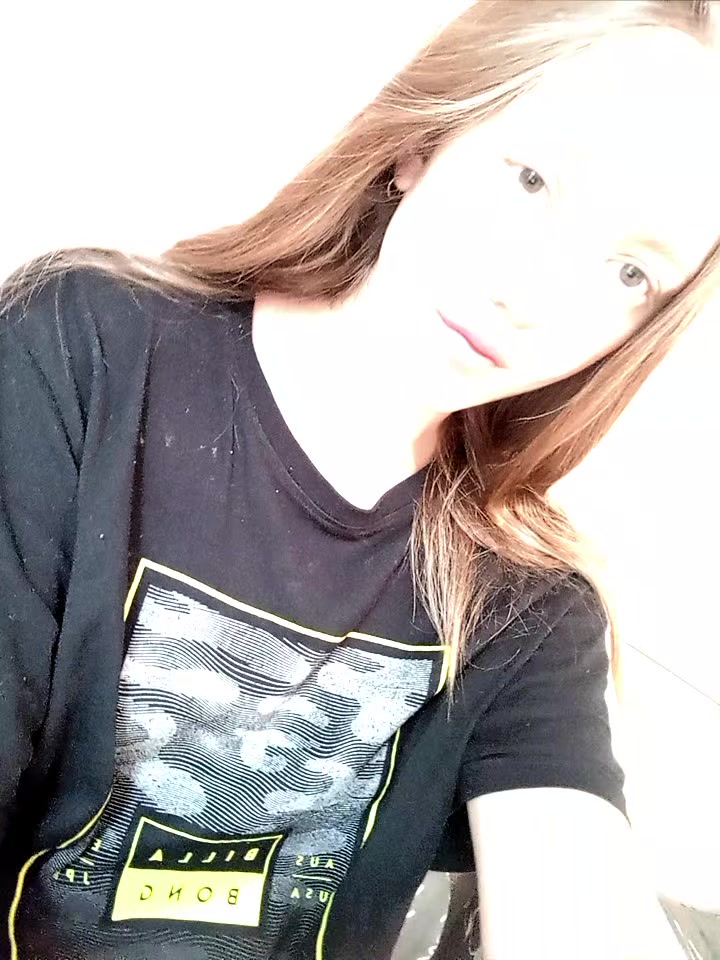 @𝕯𝖆𝖒𝖔𝖈𝖍𝖐𝖆