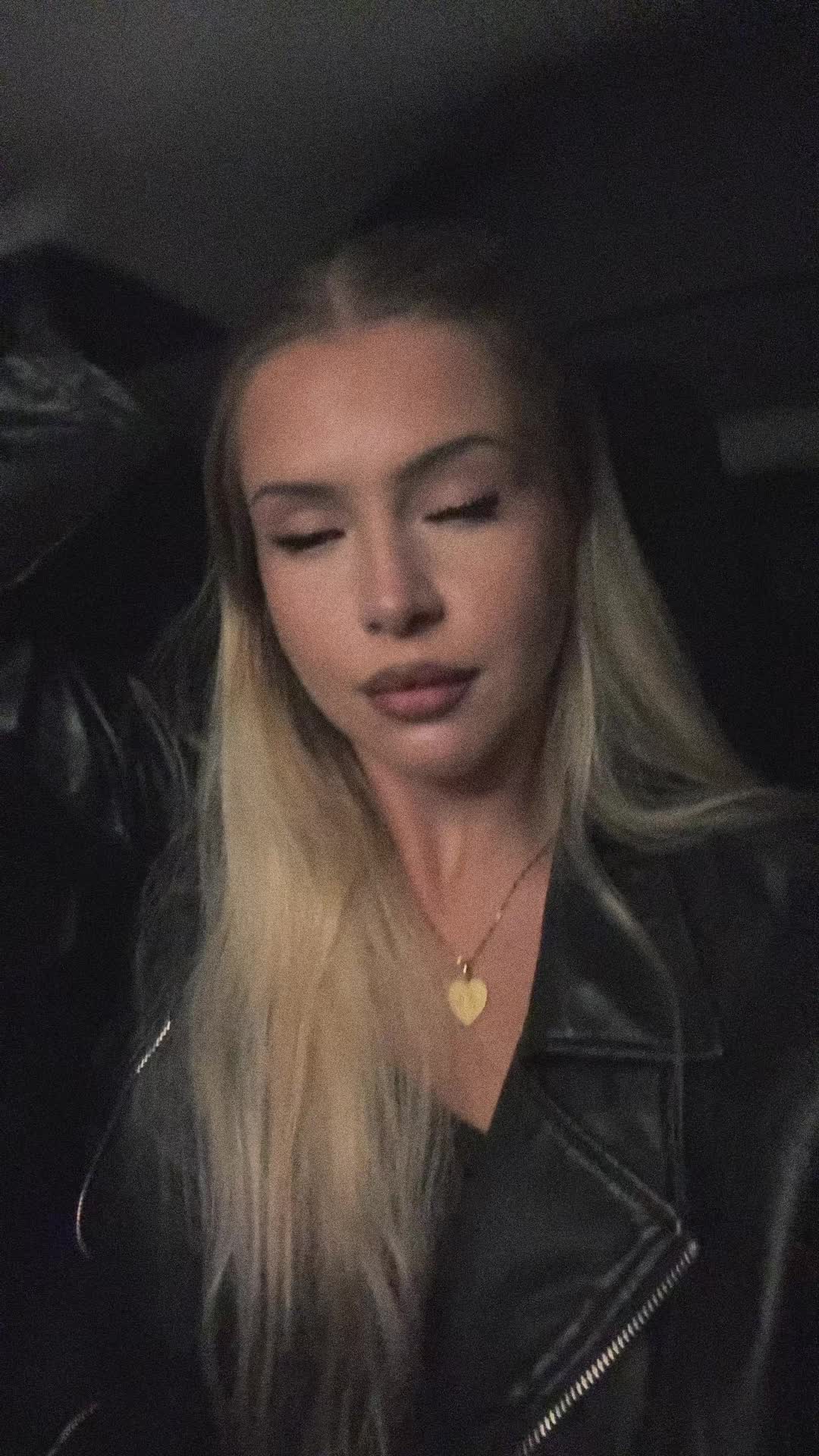 @martinaambrosii_