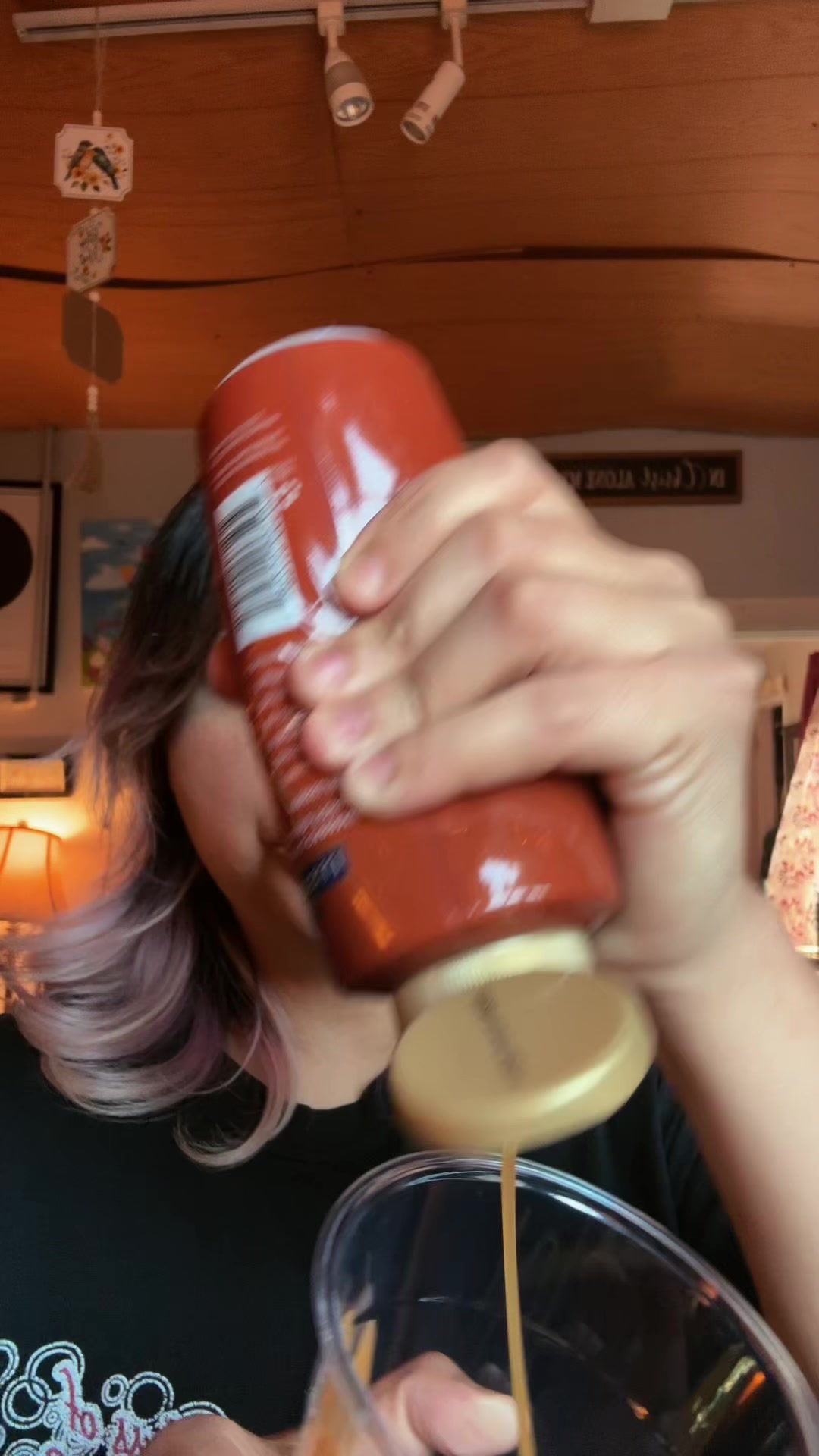 @that1girlcrystal 🪩✨🦢🖤☕️