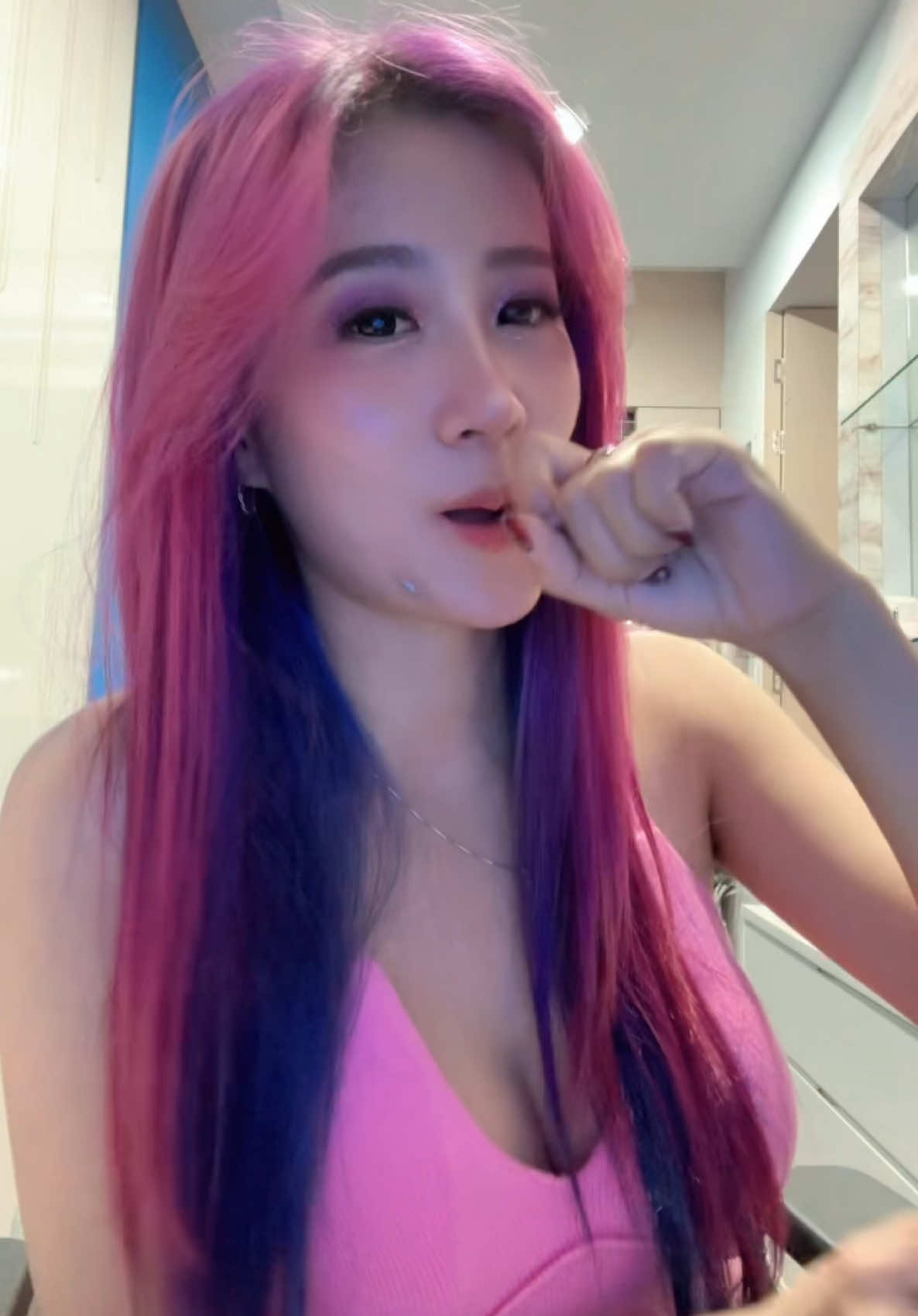 @Olivia Gosandra