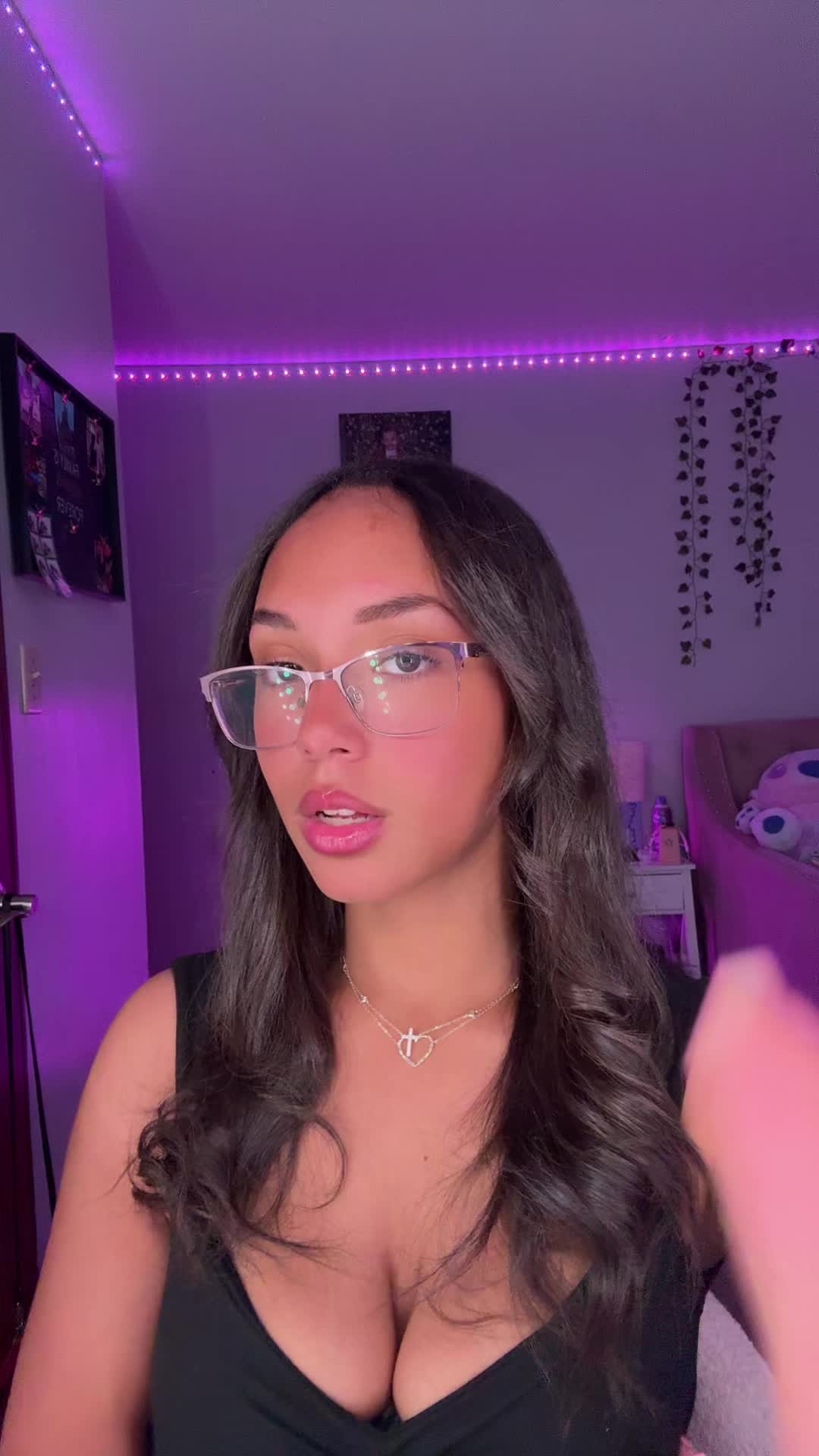@_bryonna_