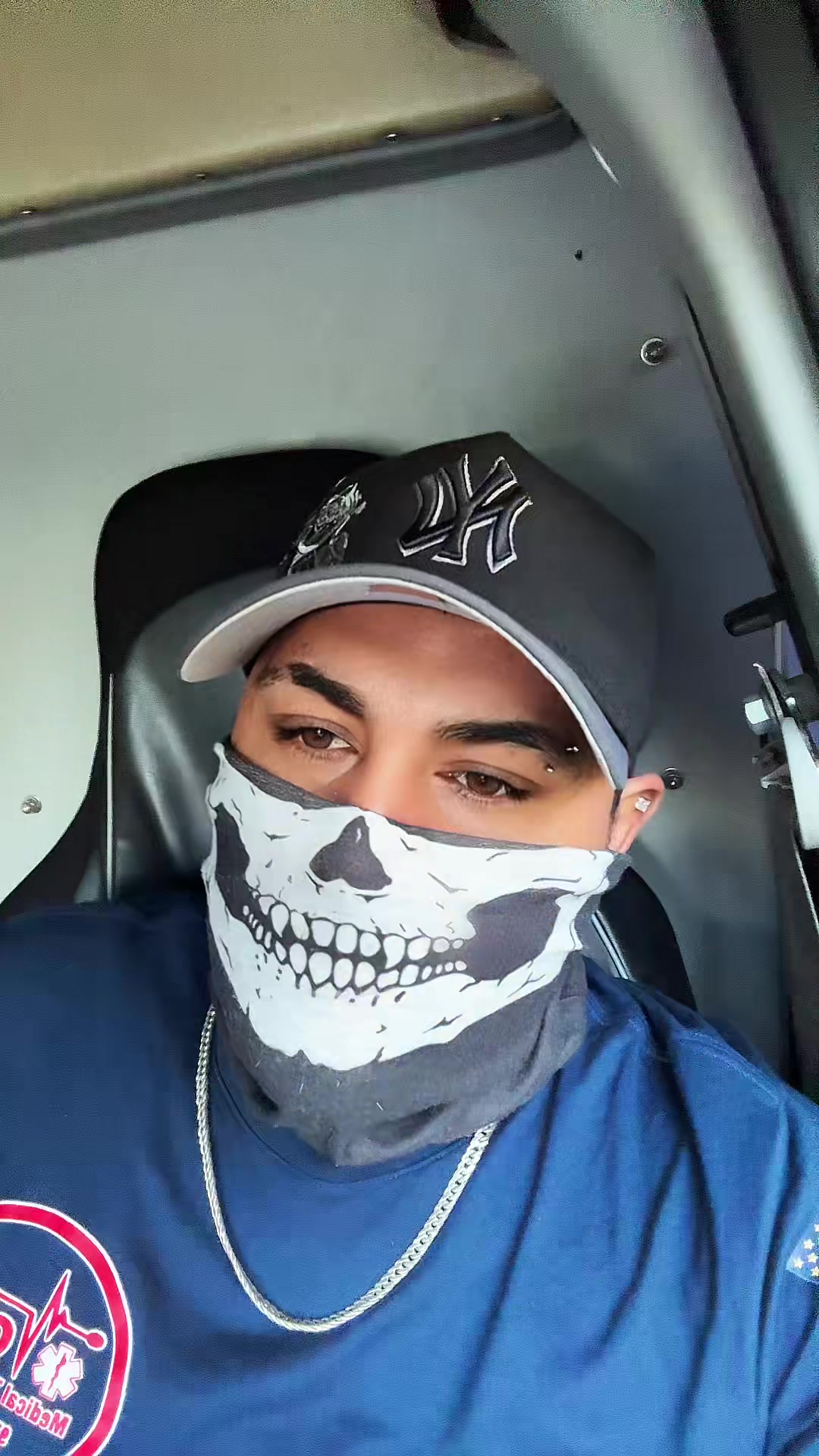 @SkullRider