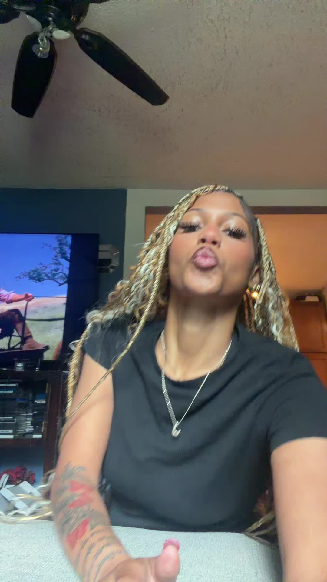 @jahkaylah